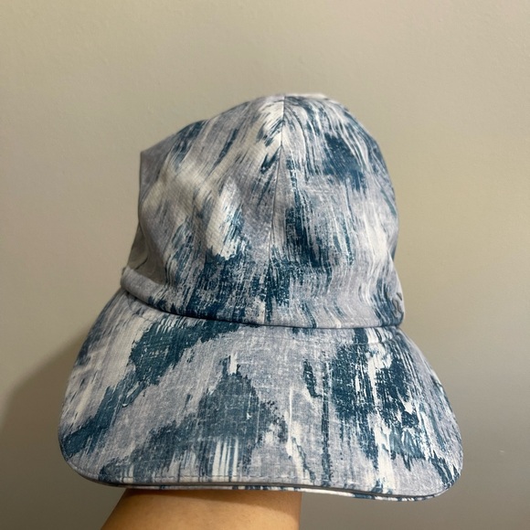 lululemon athletica Accessories - Lululemon Athletica Gray and Black Cap